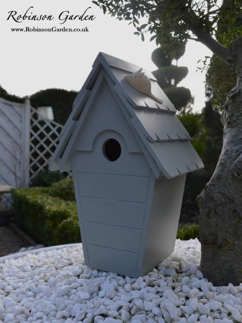 Robinson Garden Lyndhurst birdbox nestbox